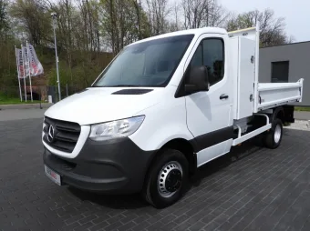 Mercedes Sprinter wywrotka 160KM 111731 - przod lewy