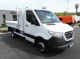 Mercedes Sprinter wywrotka 160KM 111731 - przod prawy
