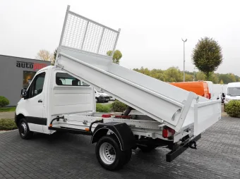 Mercedes Sprinter wywrotka 165KM 010485 - tyl