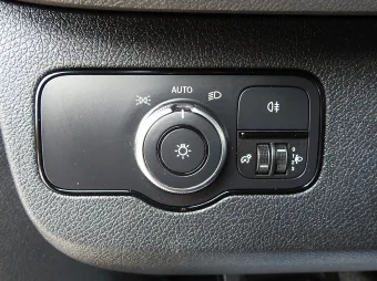Mercedes Sprinter doka skrzynia 160KM 045542 - deska rozdzielcza