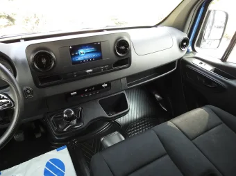 Mercedes Sprinter doka skrzynia 160KM 045542 - nawigacja