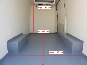 Mercedes Sprinter furgon chłodnia 140KM 014823 - bok zabudowy