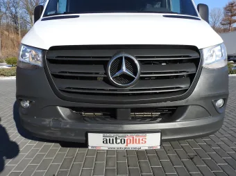 Mercedes Sprinter furgon chłodnia 140KM 014823 - paka