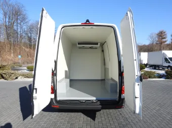 Mercedes Sprinter furgon chłodnia 140KM 014823 - podwozie