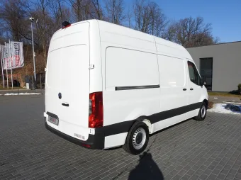 Mercedes Sprinter furgon chłodnia 140KM 014823 - zabudowa