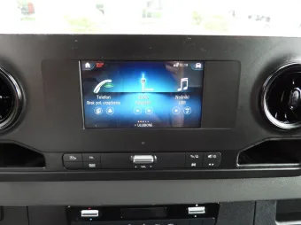 Mercedes Sprinter kontener winda 8 palet 150KM 203531 - konsola