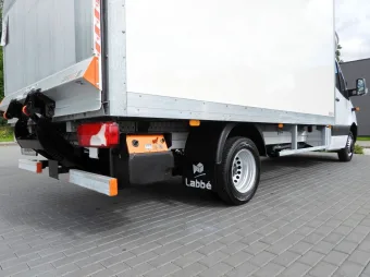 Mercedes Sprinter kontener winda 8 palet 150KM 203531 - paka