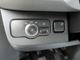 Mercedes Sprinter kontener winda 8 palet 150KM 203531 - kierownica