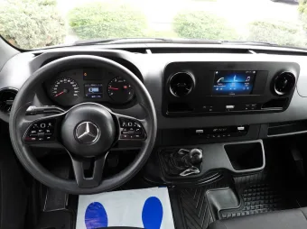 Mercedes Sprinter kontener winda 8 palet 150KM 203531 - navi