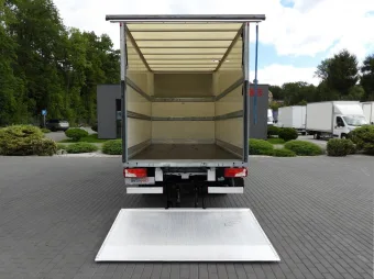 Mercedes Sprinter kontener winda 8 palet 150KM 203531 - zabudowa