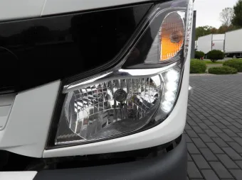 Mitsubishi Canter wywrotka trojstronna 150KM D01728 - detal