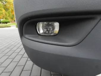 Mitsubishi Canter wywrotka trojstronna 150KM D01728 - kabina