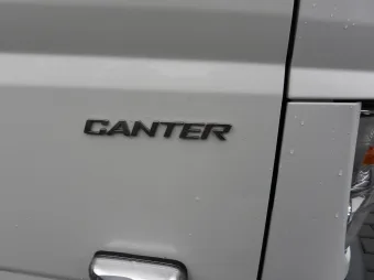 Mitsubishi Canter wywrotka trojstronna 150KM D01728 - radio