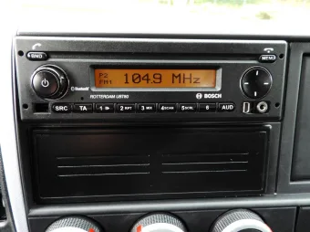 Mitsubishi Canter wywrotka trojstronna 150KM D01728 - wyposazenie
