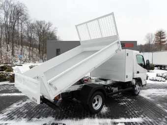 Mitsubishi Canter wywrotka 150KM D13361 - tyl