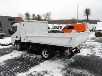 Mitsubishi Canter wywrotka 150KM D13361 - tyl