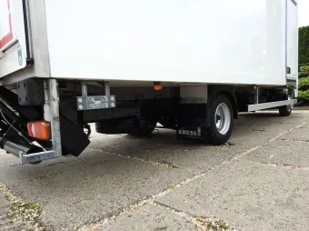 Mitsubishi Canter kontener chłodnia 14 palet 150KM 1866 - paka