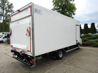 Mitsubishi Canter kontener chłodnia 14 palet 150KM 1866 - podwozie