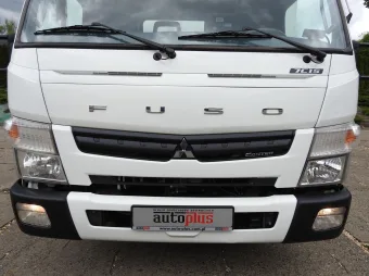 Mitsubishi Canter kontener chłodnia 14 palet 150KM 1866 - tyl zabudowy