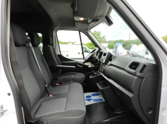Opel Movano brygadówka 135KM 254923 - wnetrze