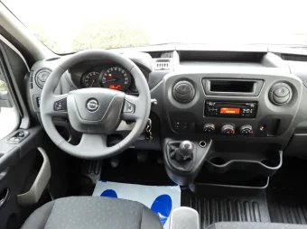 Opel Movano doka skrzynia 130KM 166996 - radio