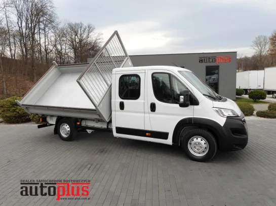 Opel Movano doka trojstronna 140KM V77185 - przod