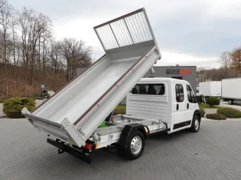 Opel Movano doka trojstronna 140KM V77185 - tyl