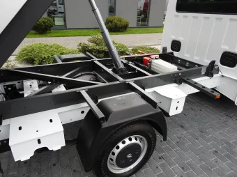 Opel Movano doka wywrotka 145KM 219350 - detal