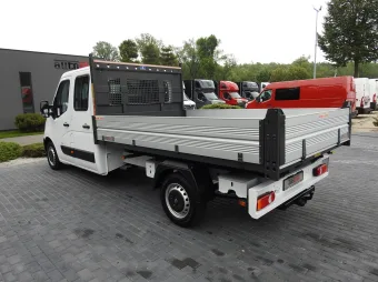 Opel Movano doka wywrotka 145KM 219350 - zaladunek