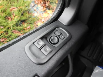 Opel Movano furgon chłodnia 136KM 248296 - licznik
