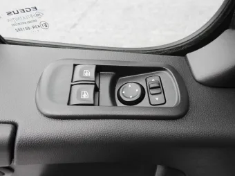 Opel Movano furgon chłodnia 150KM 271674 - panel