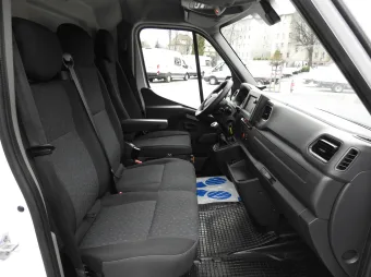 Opel Movano furgon chłodnia 150KM 271674 - schowki