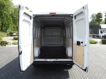 Opel Movano furgon 140KM 015534 - podwozie