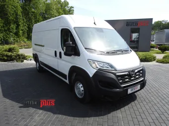 Opel Movano furgon 140KM 015534 - przod
