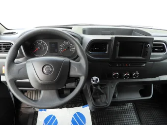 Opel Movano furgon 150KM 273051 - radio