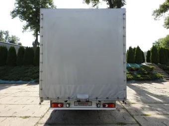 Opel Movano skrzynia plandeka 10 palet 165KM 1735 - bok tyl