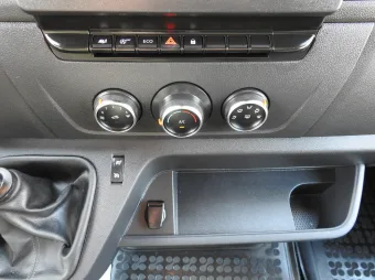 Opel Movano skrzynia plandeka 10 palet 165KM 268037 - detal
