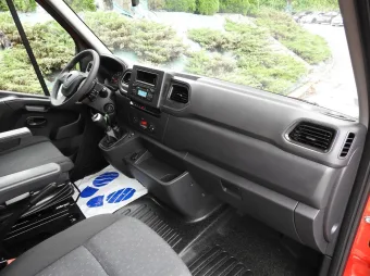 Opel Movano skrzynia plandeka 10 palet 165KM 252816 - fotel kierowcy