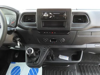 Opel Movano skrzynia plandeka 8 palet 165KM 267637 - fotel kierowcy