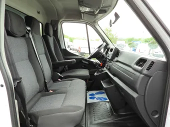 Opel Movano skrzynia plandeka 9 palet 165KM 218790 - pasazer