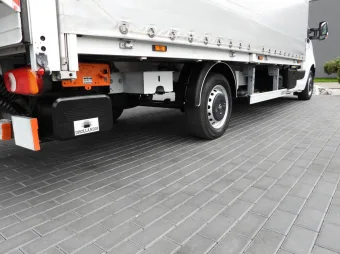 Opel Movano skrzynia plandeka 9 palet 165KM 218790 - podwozie