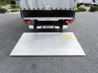 Opel Movano skrzynia plandeka 9 palet 165KM 218790 - radio