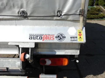 Opel Movano skrzynia plandeka 9 palet 165KM 225560 - siedzenia