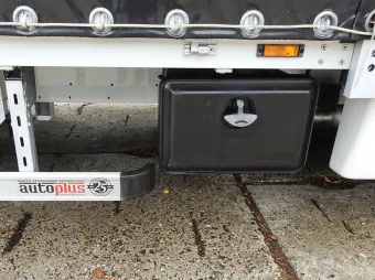 Opel Movano skrzynia plandeka 10 palet 165KM 254330 - siedzenia