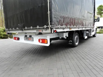 Opel Movano skrzynia plandeka 10 palet 165KM 270013 - siedzenia
