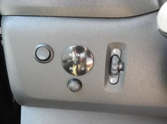 Opel Movano skrzynia plandeka 9 palet 165KM 225560 - wnetrze