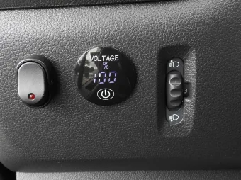 Opel Movano skrzynia plandeka 10 palet 165KM 254330 - wnetrze