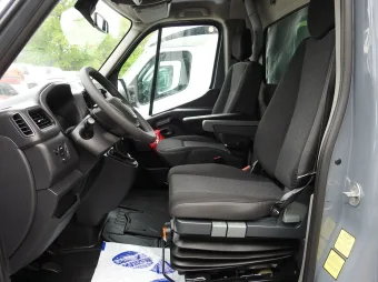 Opel Movano skrzynia plandeka 9 palet 165KM 225560 - wyposazenie
