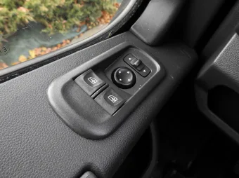 Opel Movano skrzynia plandeka 10 palet 165KM 254222 - wyposazenie