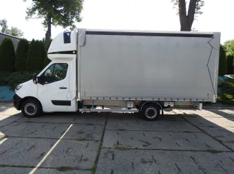 Opel Movano skrzynia plandeka 10 palet 165KM 1735 - zaladunek